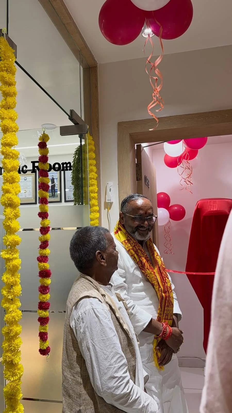 सोनभद्र में पहली बार इन-हाउस ओपीजी मशीन की सुविधा शुरू, सदर विधायक ने किया उद्घाटन